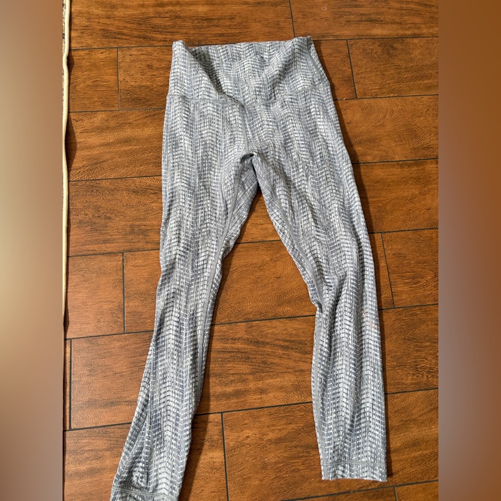 Lululemon Gray Patterned Leggings